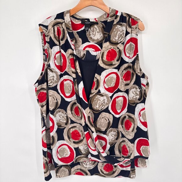 Alfani Woman Sleeveless Wrap Blouse top size 20W plus red Circle Print - Picture 3 of 10